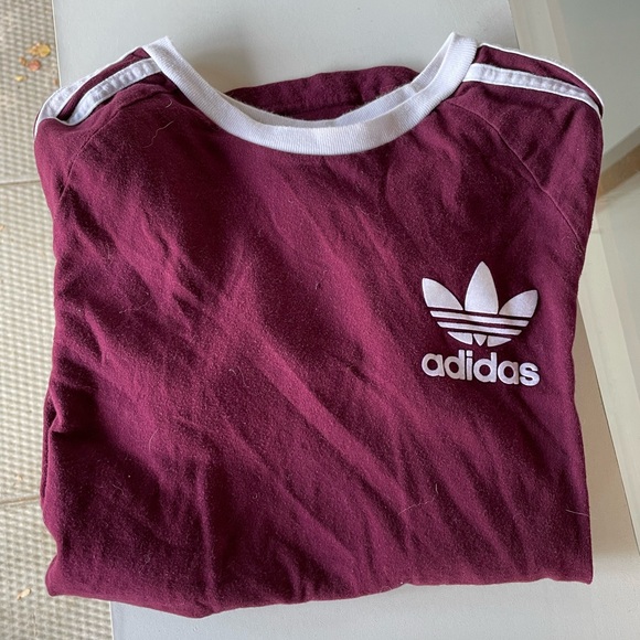 Burgundy adidas t shirt - Picture 2 of 2
